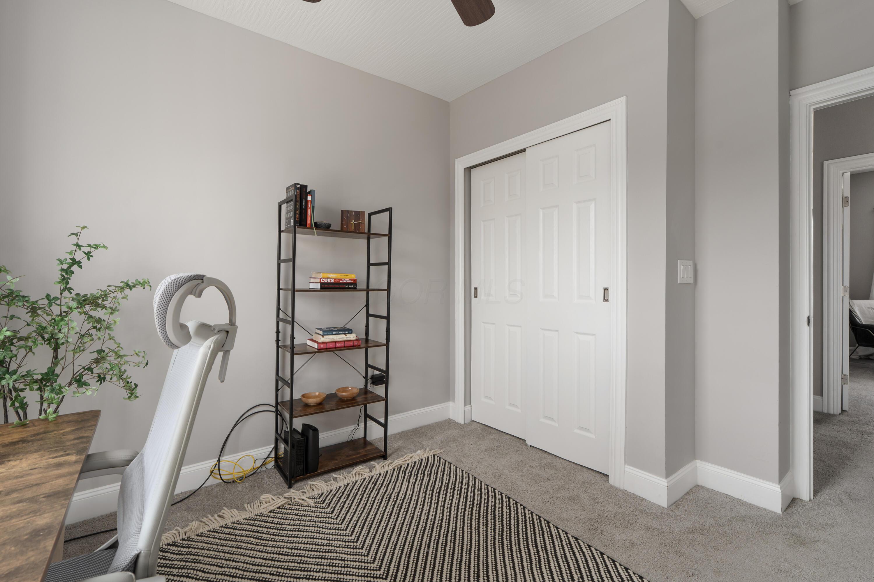 997 S Champion Avenue