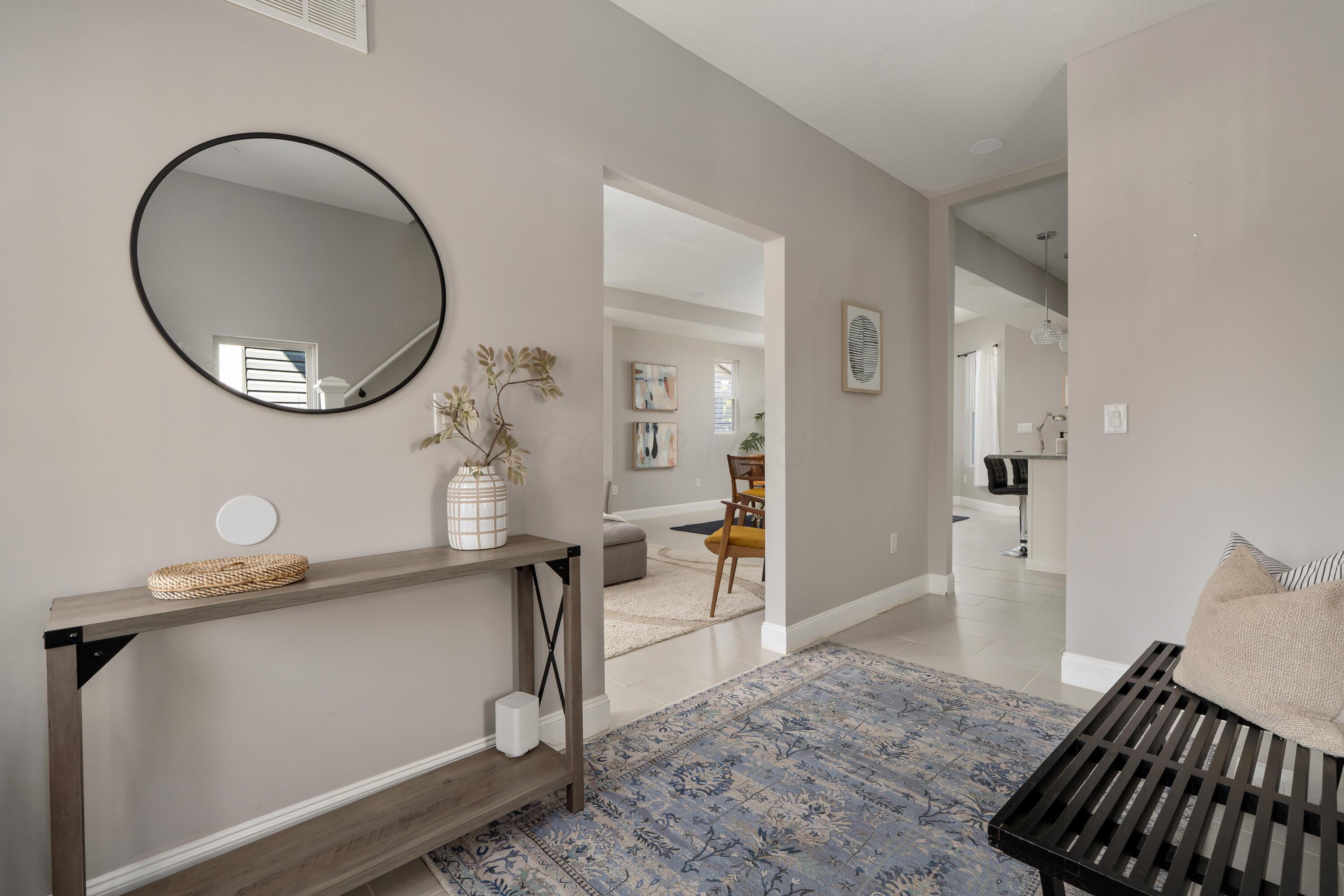 997 S Champion Avenue