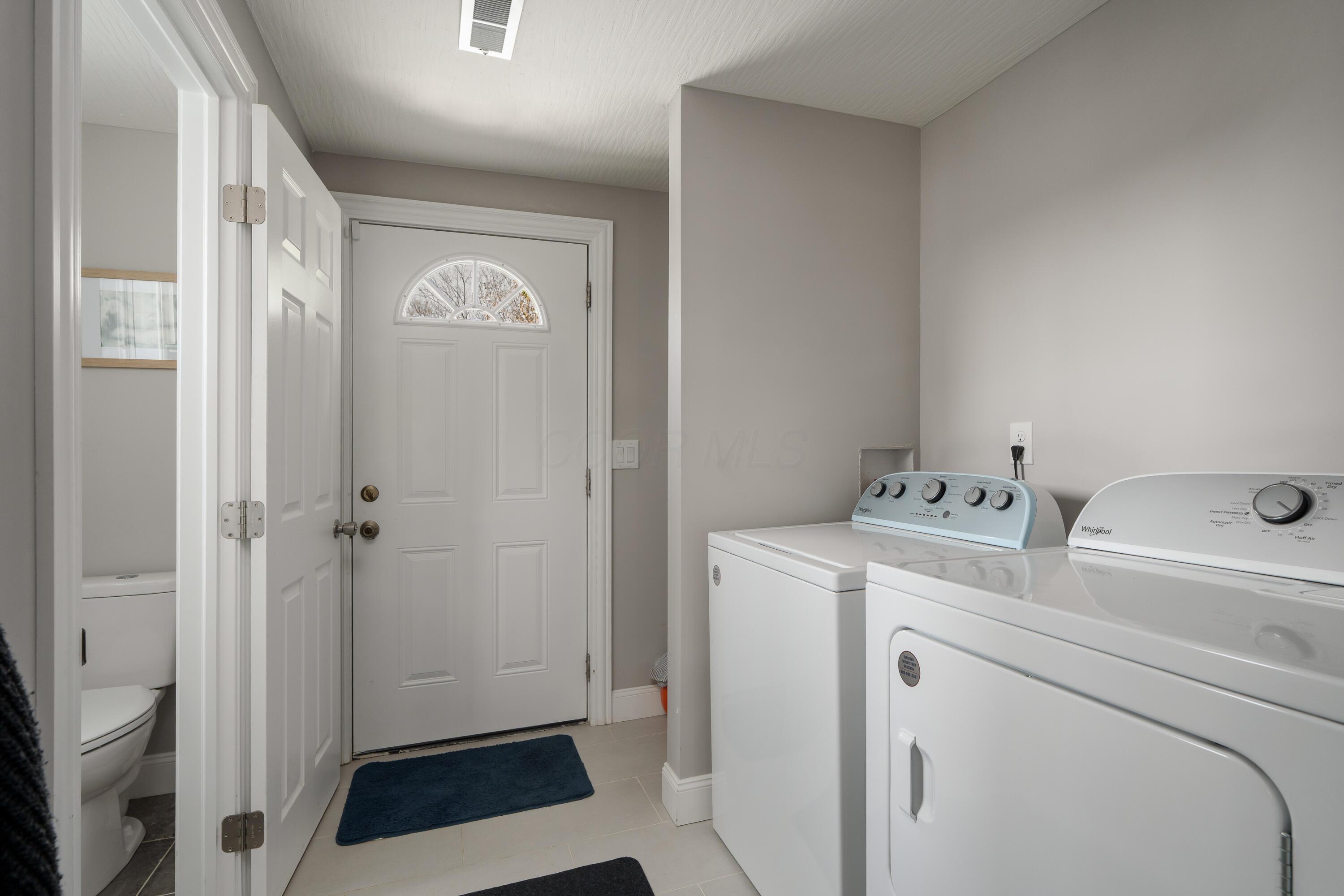 997 S Champion Avenue