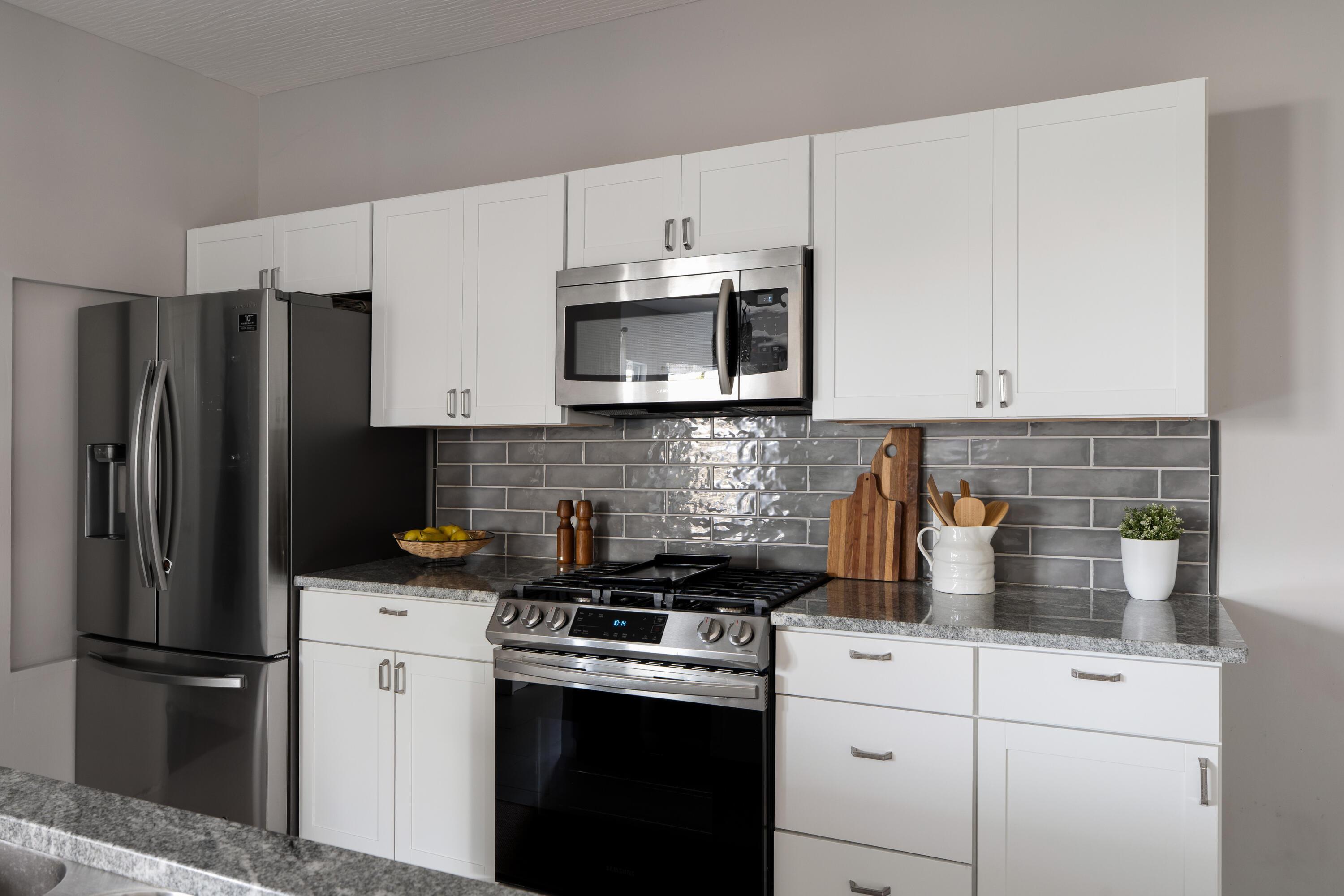 997 S Champion Avenue