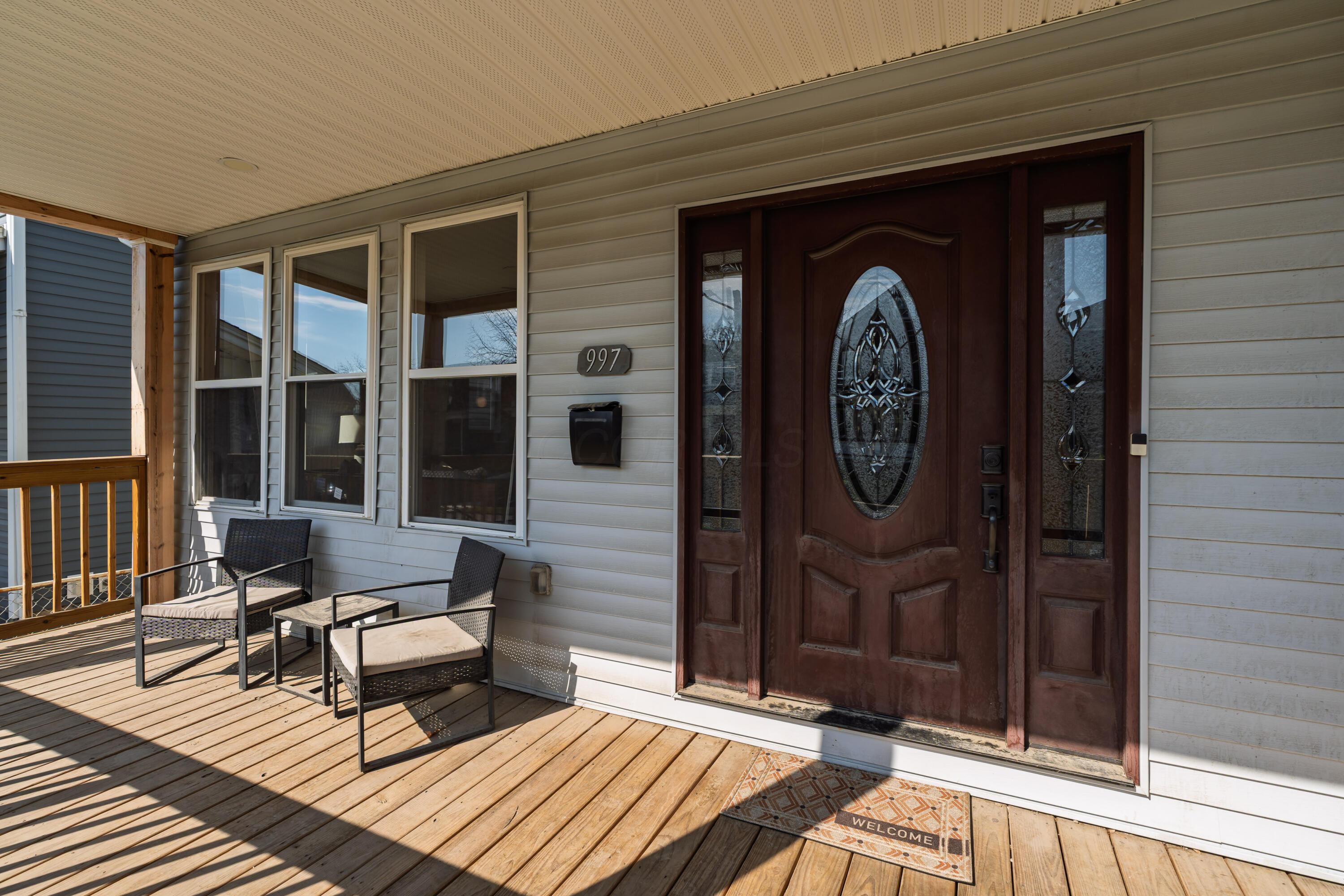 997 S Champion Avenue