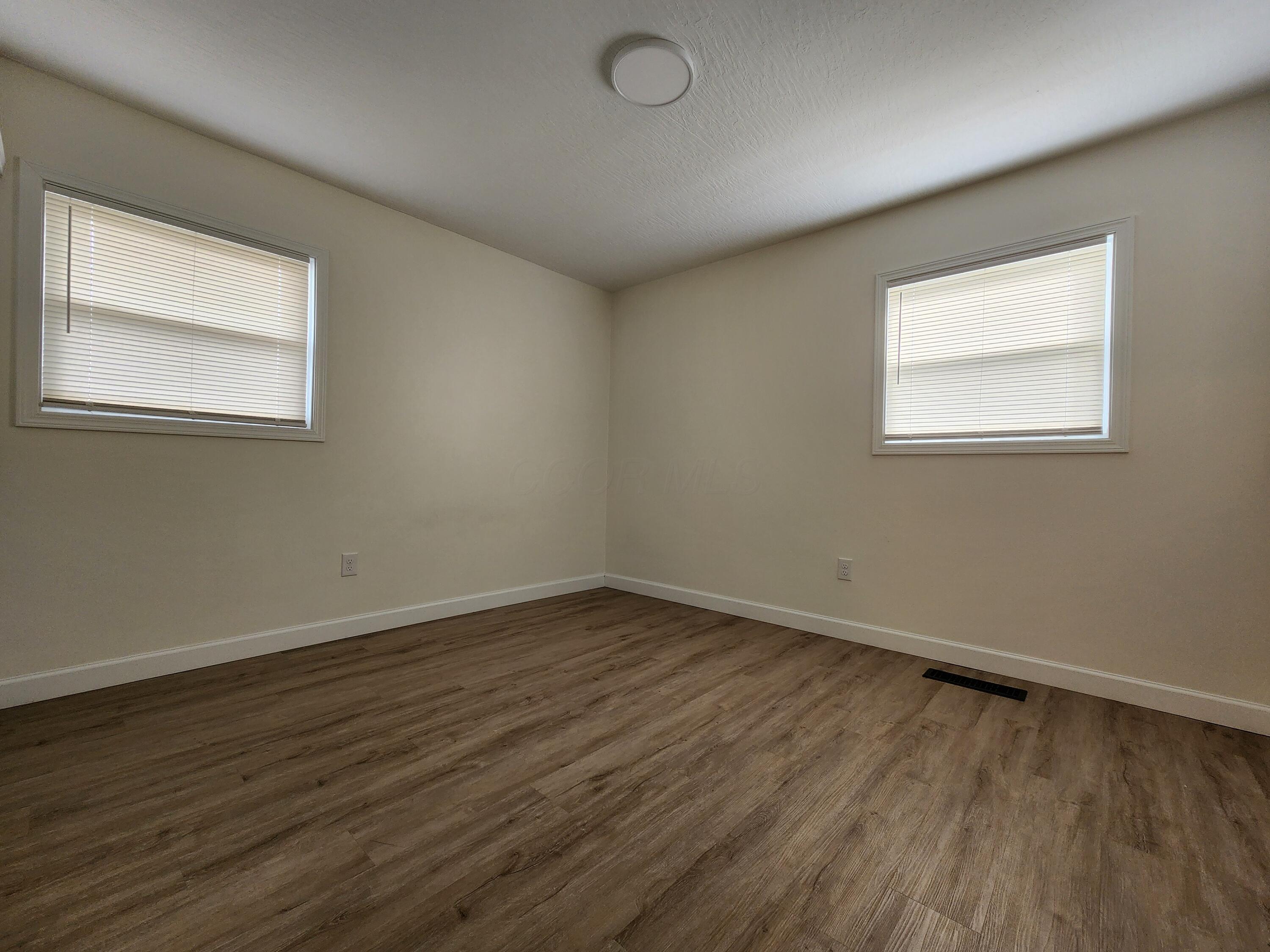 1019 Cottingham Road
