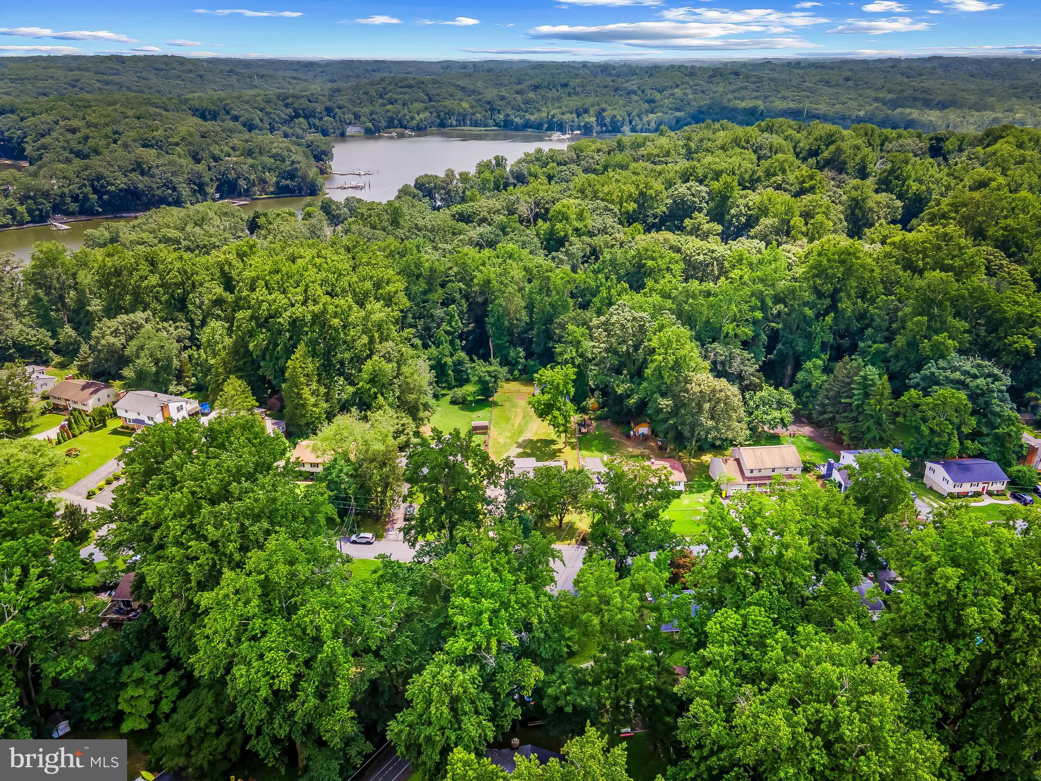 541 PALISADES BOULEVARD