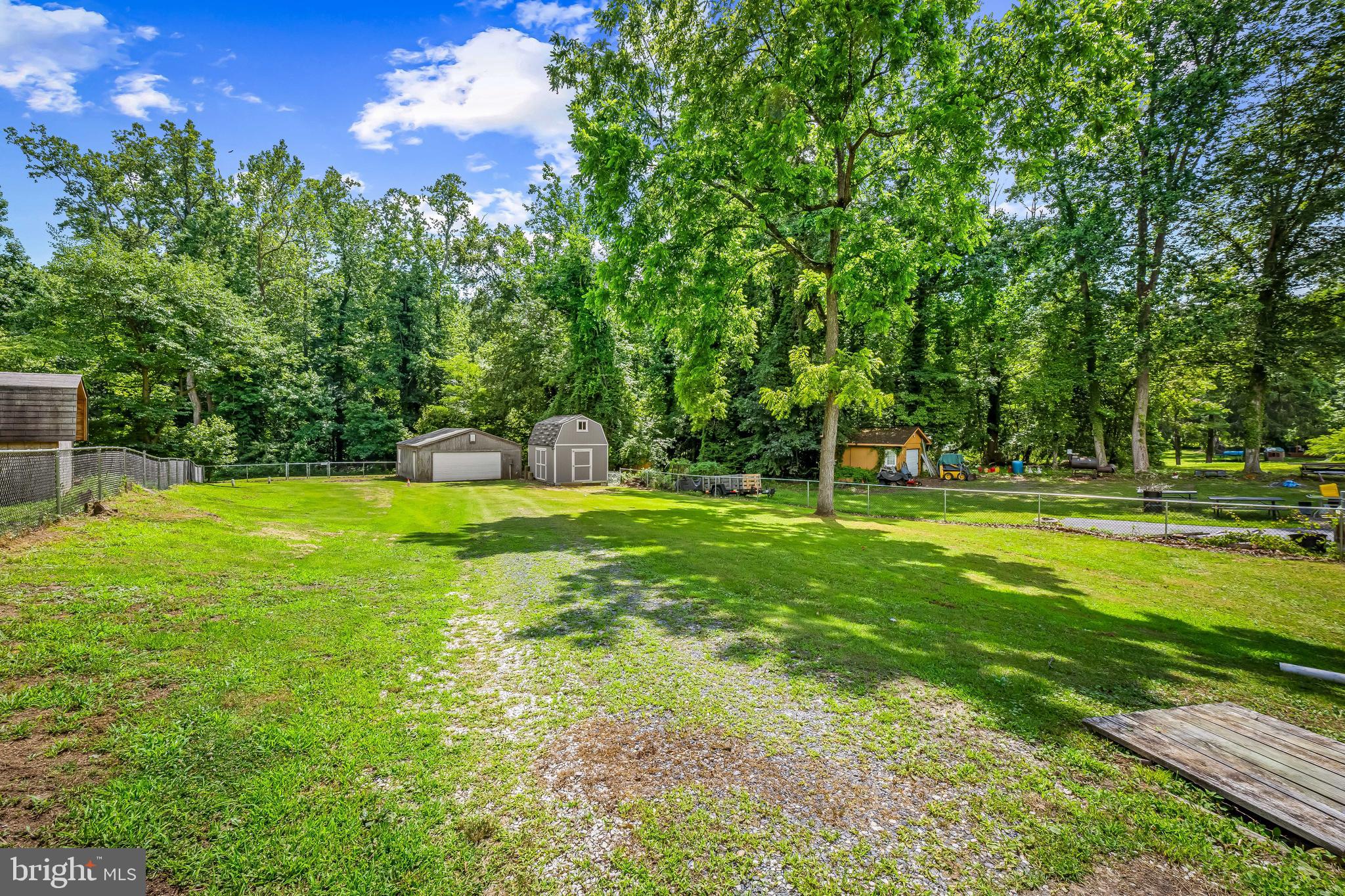 541 PALISADES BOULEVARD