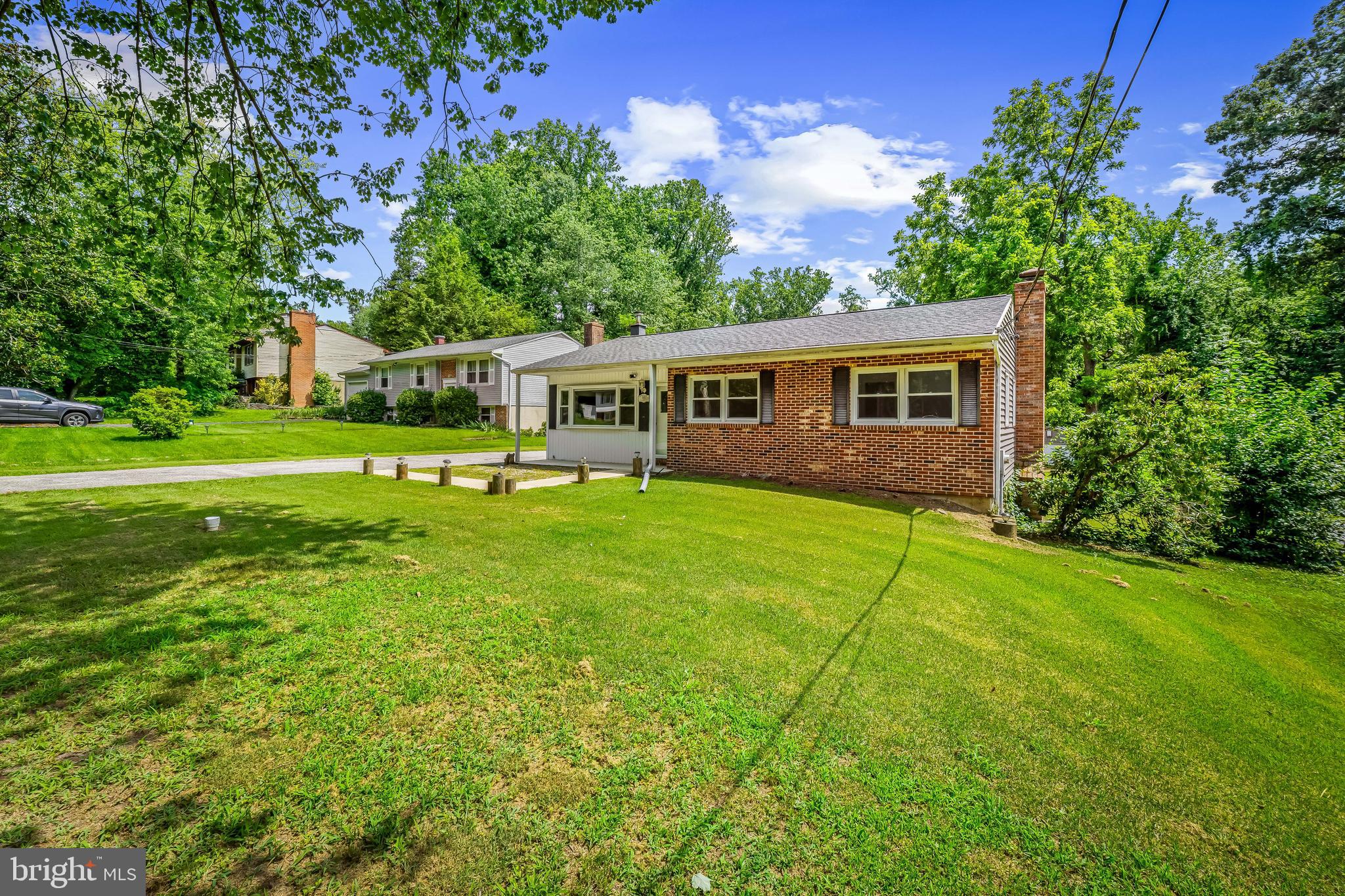 541 PALISADES BOULEVARD