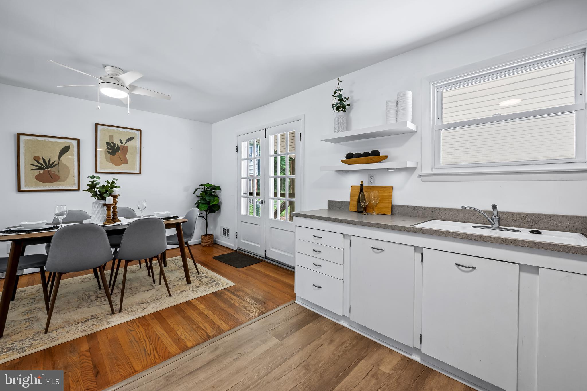 541 PALISADES BOULEVARD