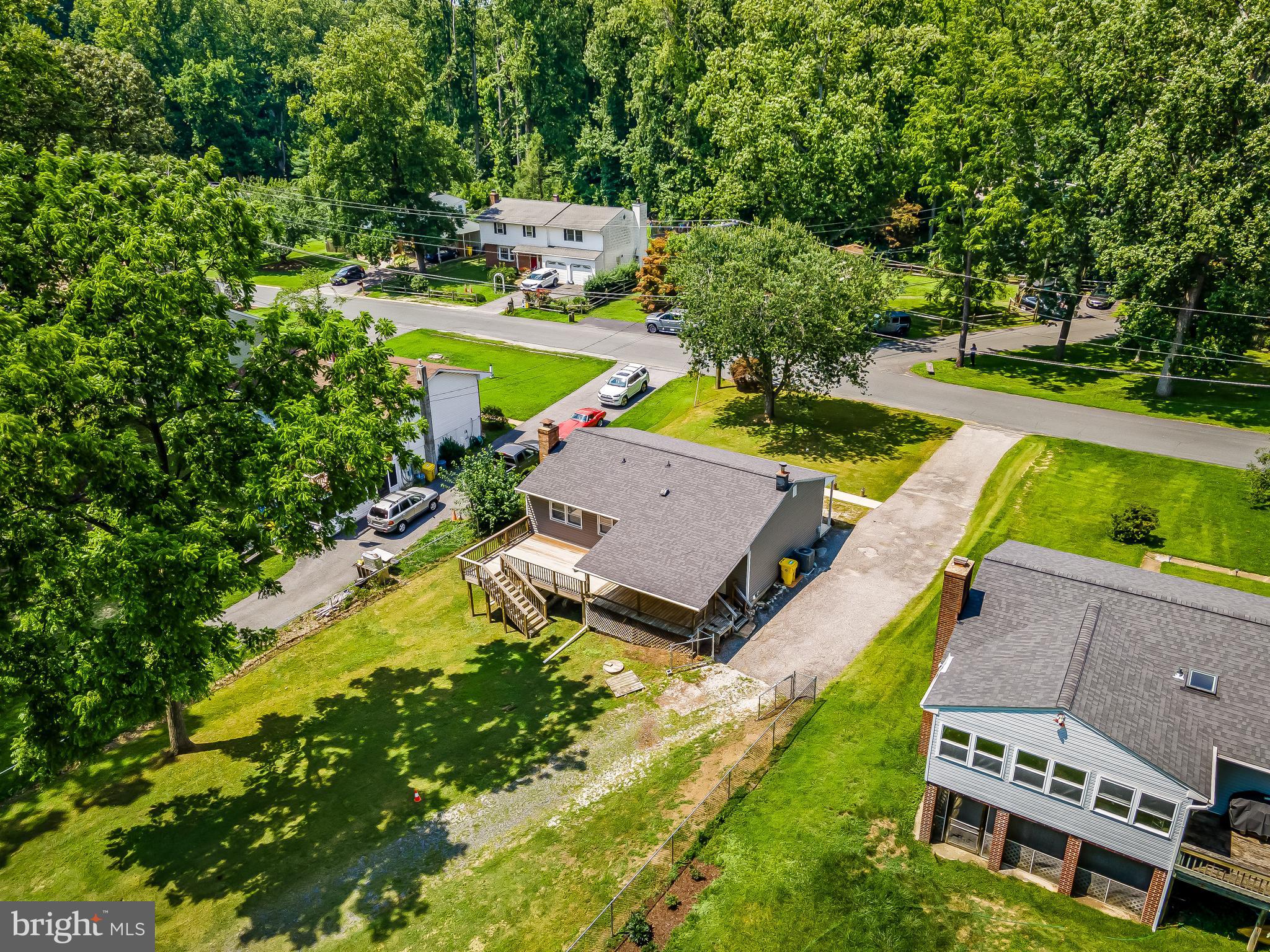 541 PALISADES BOULEVARD