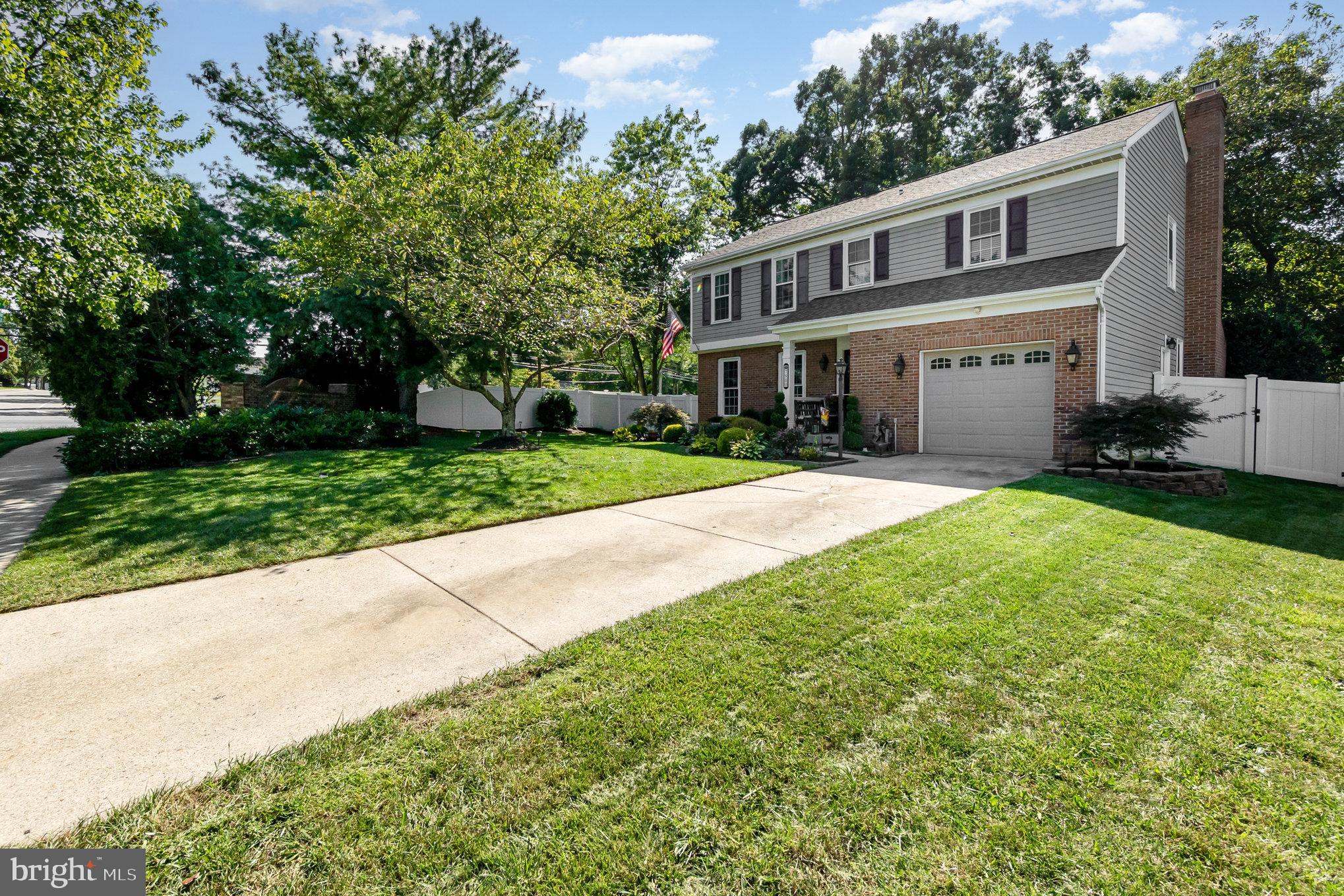 7900 SEVERN TREE BOULEVARD