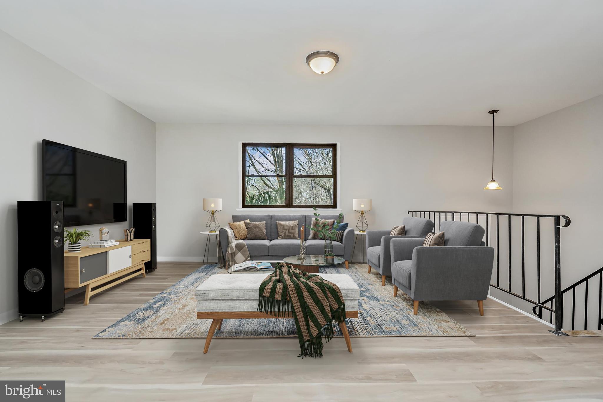 7 FRANKLIN VALLEY CIRCLE