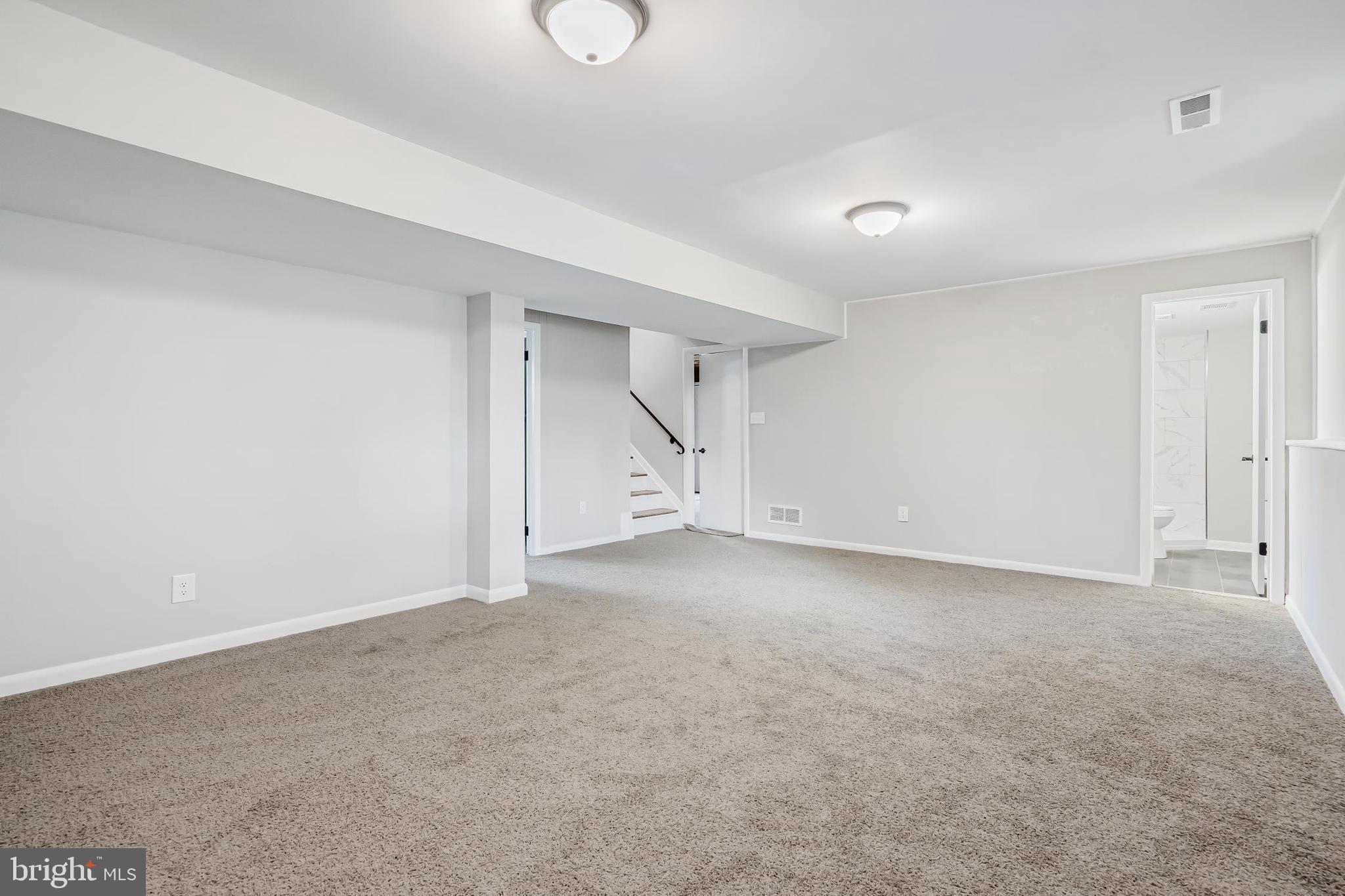 7 FRANKLIN VALLEY CIRCLE