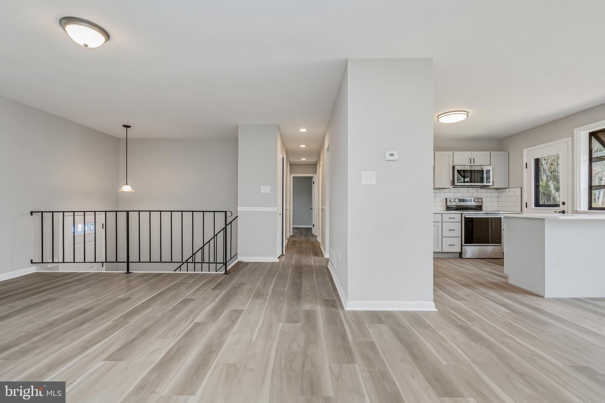 7 FRANKLIN VALLEY CIRCLE