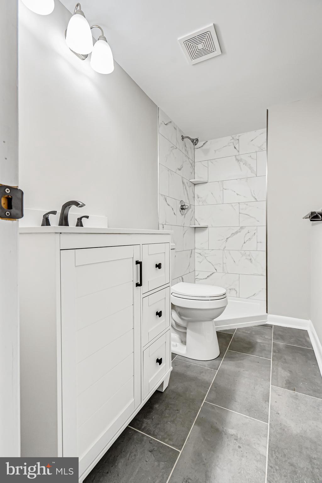 7 FRANKLIN VALLEY CIRCLE