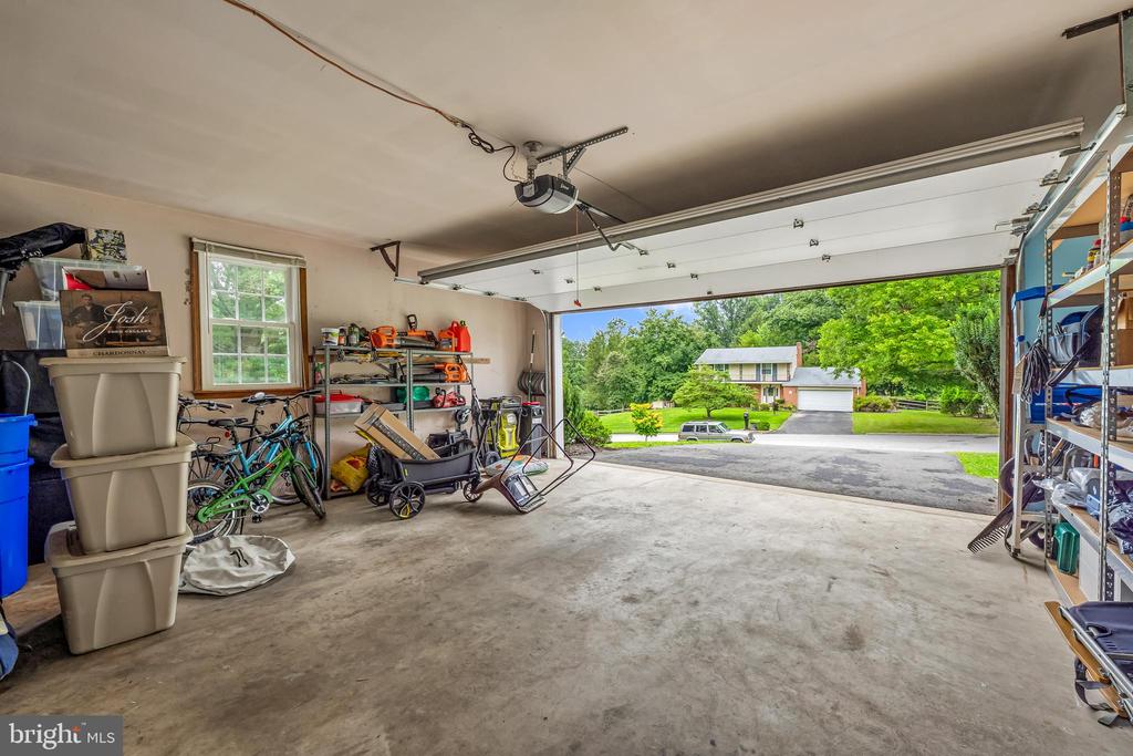 17 SUNNYVIEW DRIVE