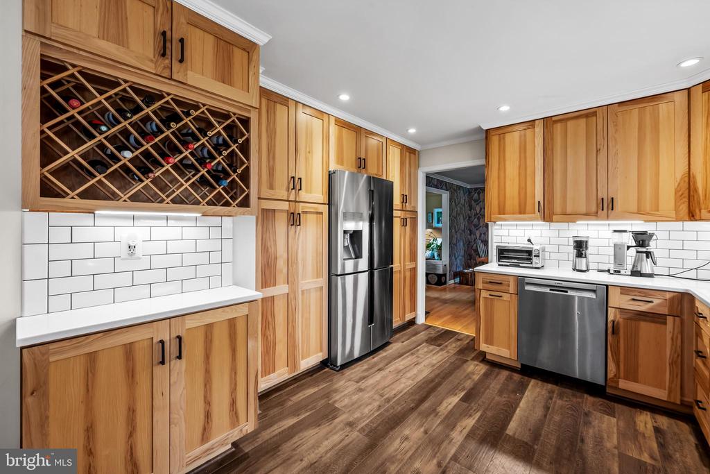 17 SUNNYVIEW DRIVE