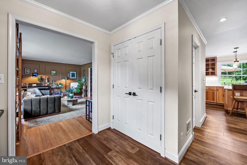 17 SUNNYVIEW DRIVE