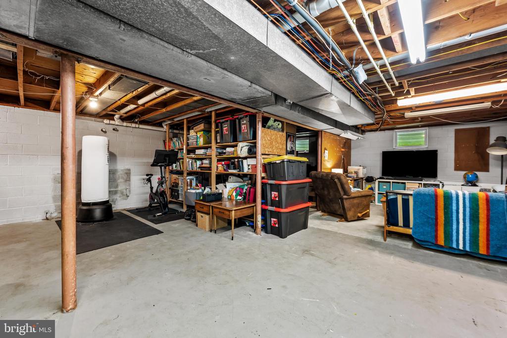 17 SUNNYVIEW DRIVE