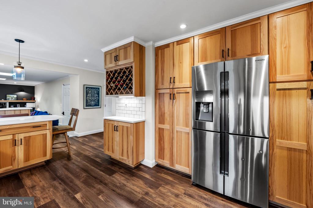 17 SUNNYVIEW DRIVE