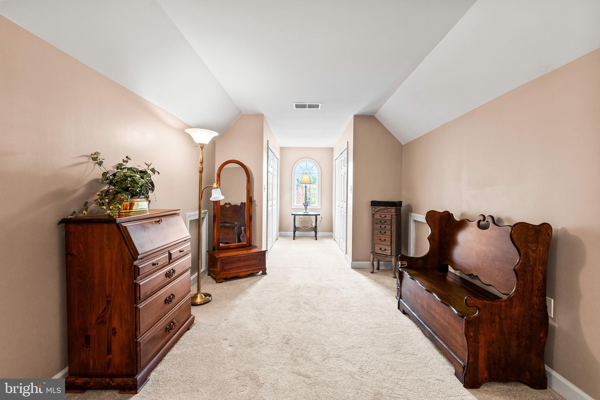 211 KALI COURT