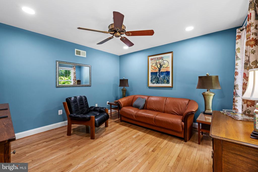 5026 MOUNT CARMEL RD