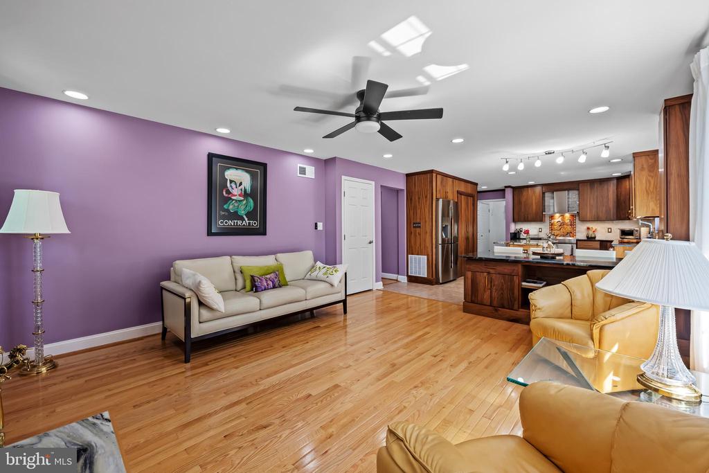 5026 MOUNT CARMEL RD