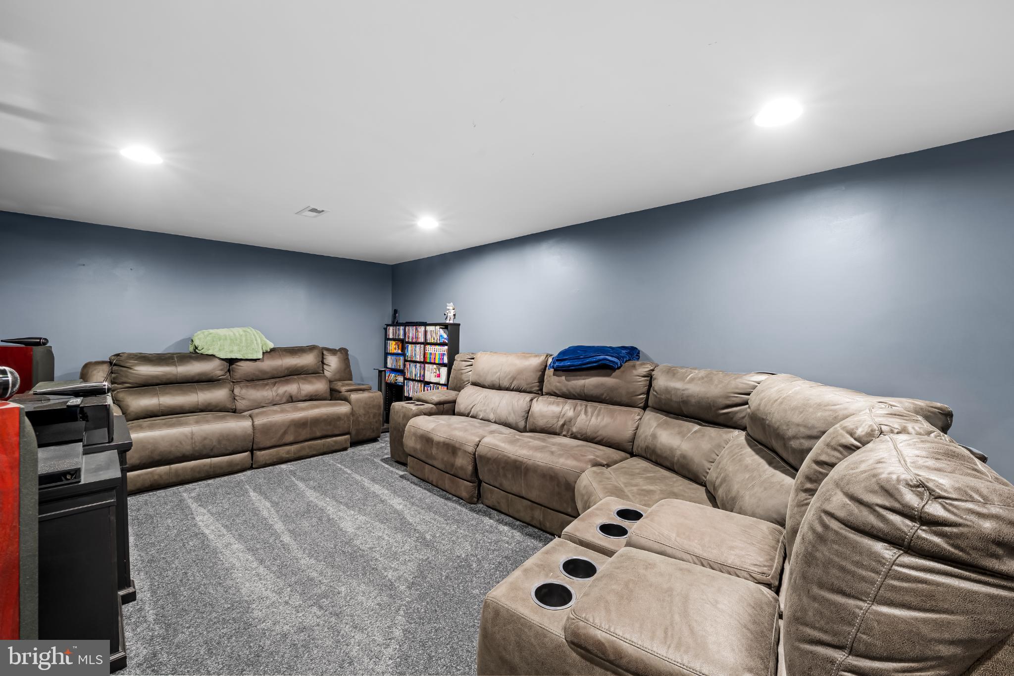 1376 W JARRETTSVILLE ROAD