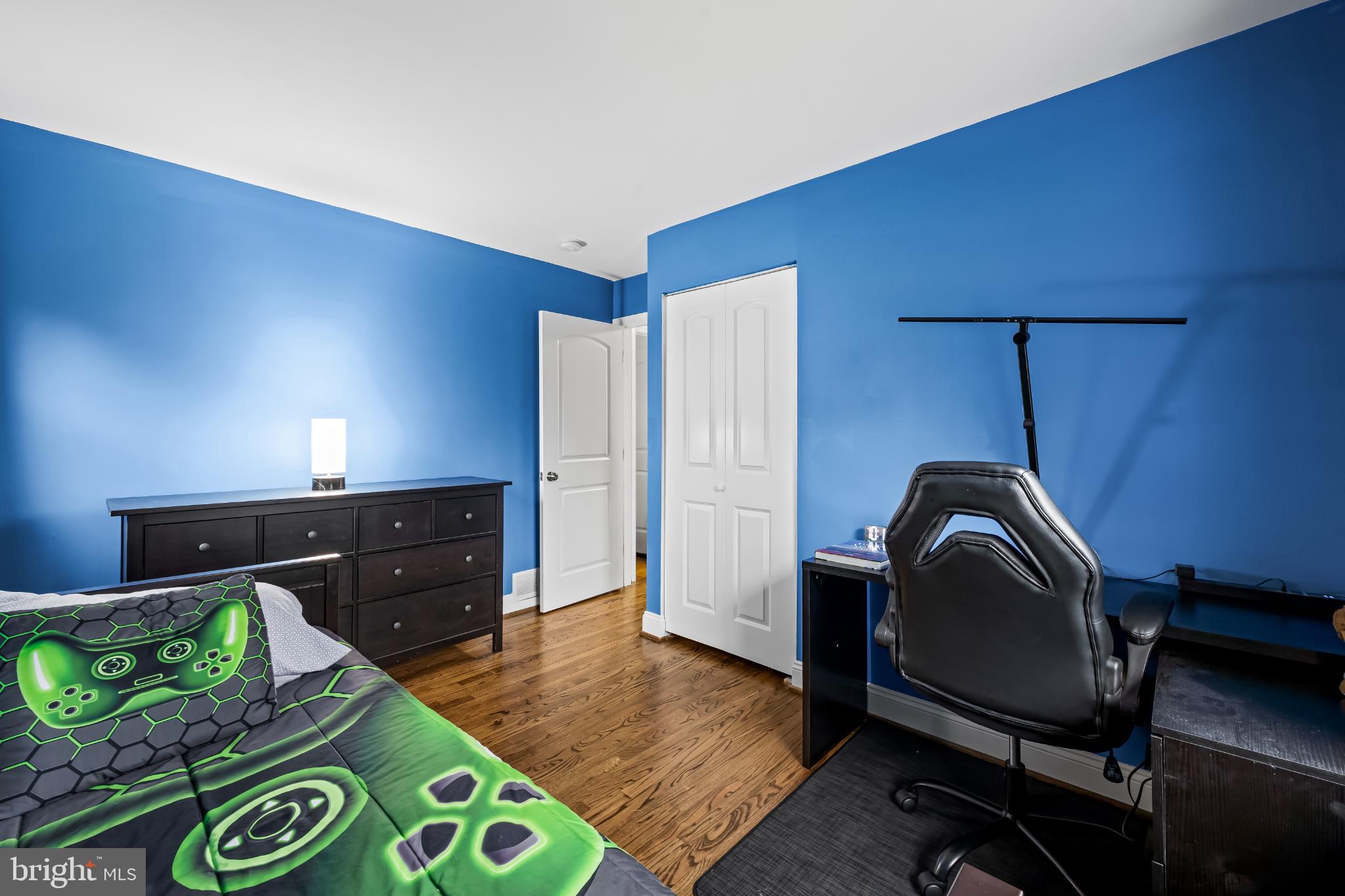 1376 W JARRETTSVILLE ROAD