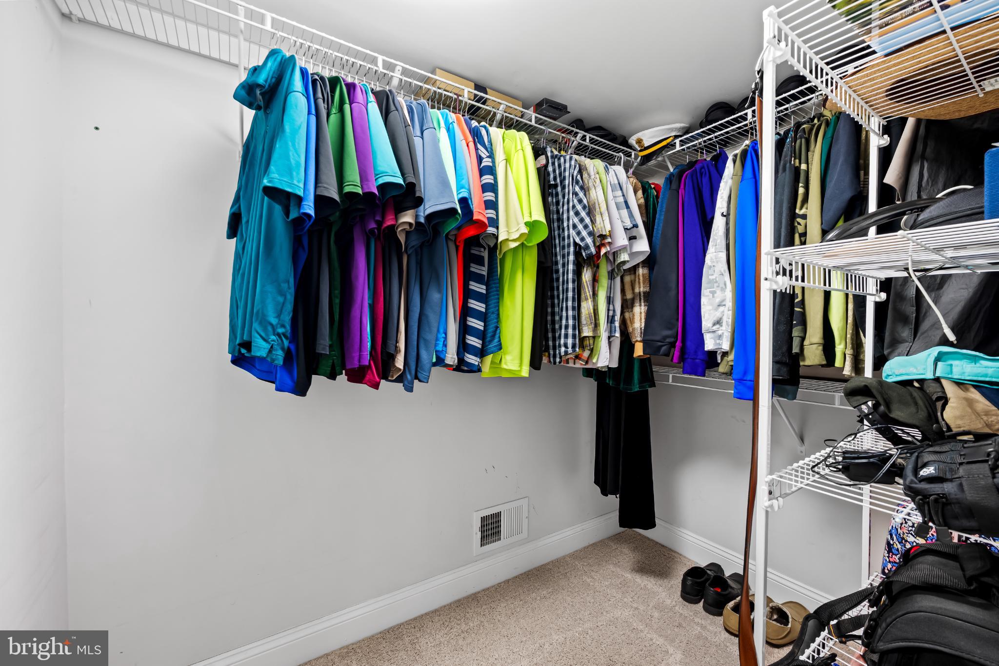 1376 W JARRETTSVILLE ROAD