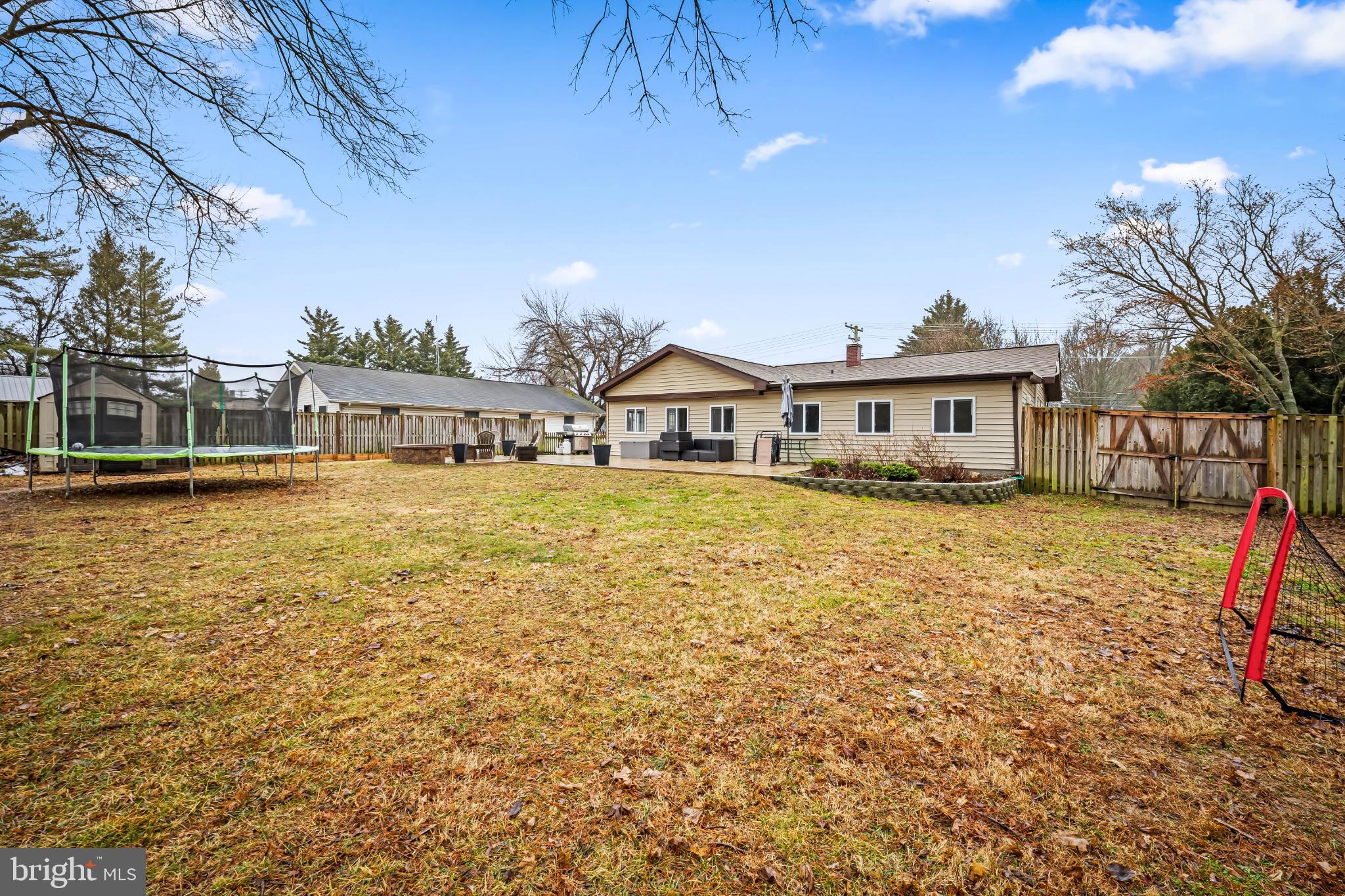 1376 W JARRETTSVILLE ROAD