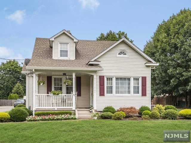 76 Weinmanns Boulevard