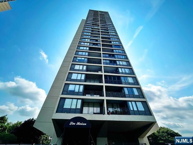 5 Horizon Road 2702