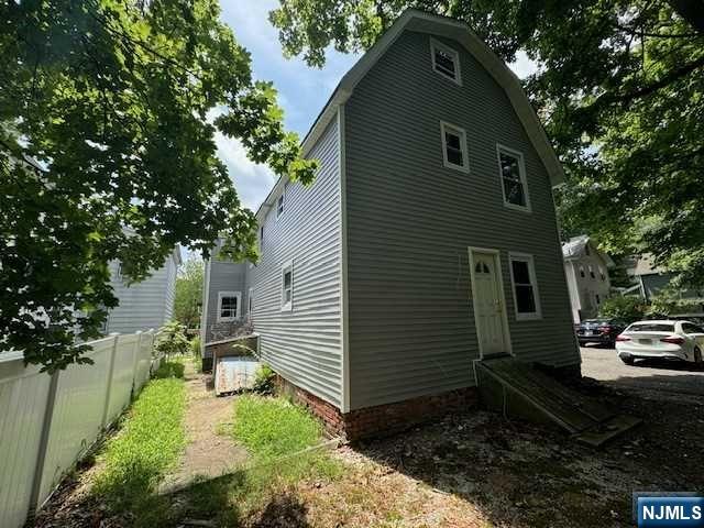21-23 Cross Street