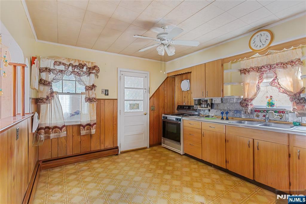 31 Morse Lakes Road