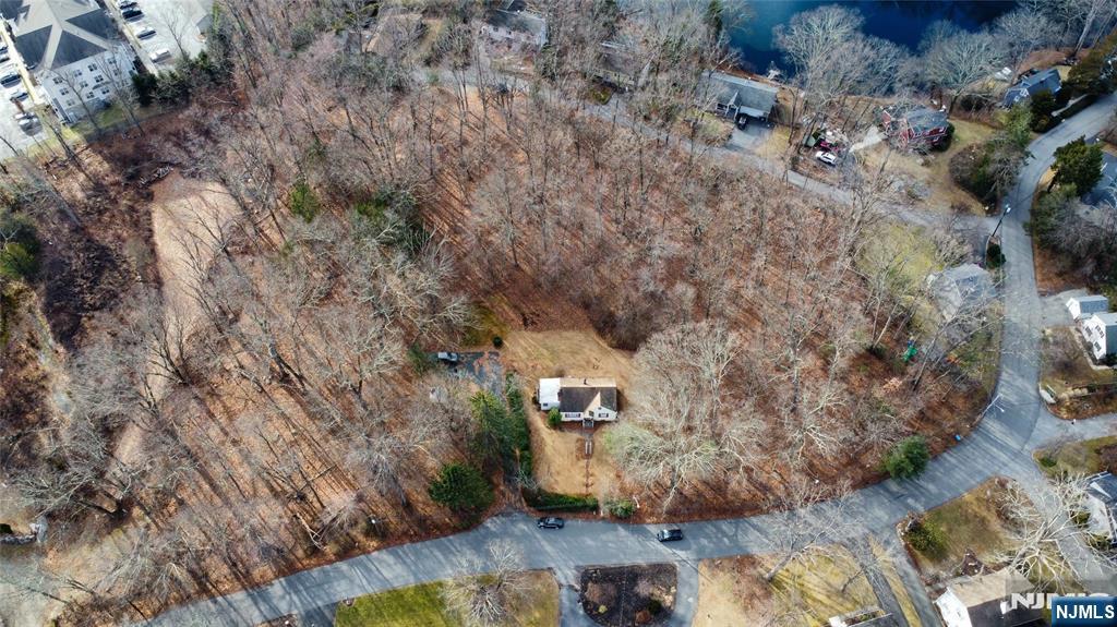 31 Morse Lakes Road