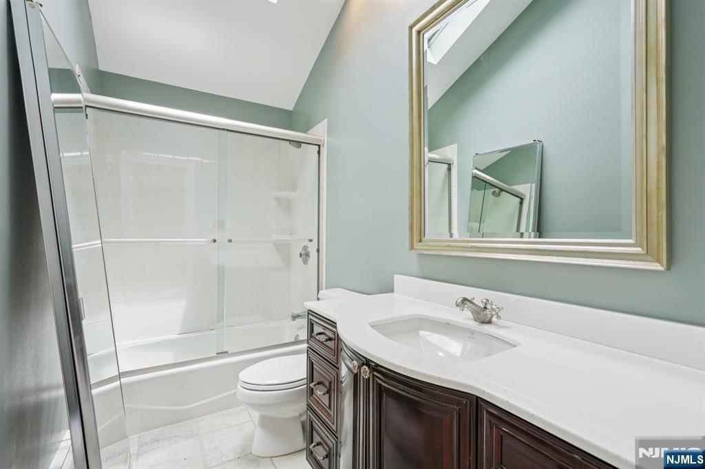 230 High Mountain Road