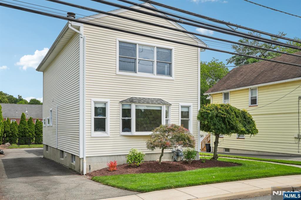 230 High Mountain Road