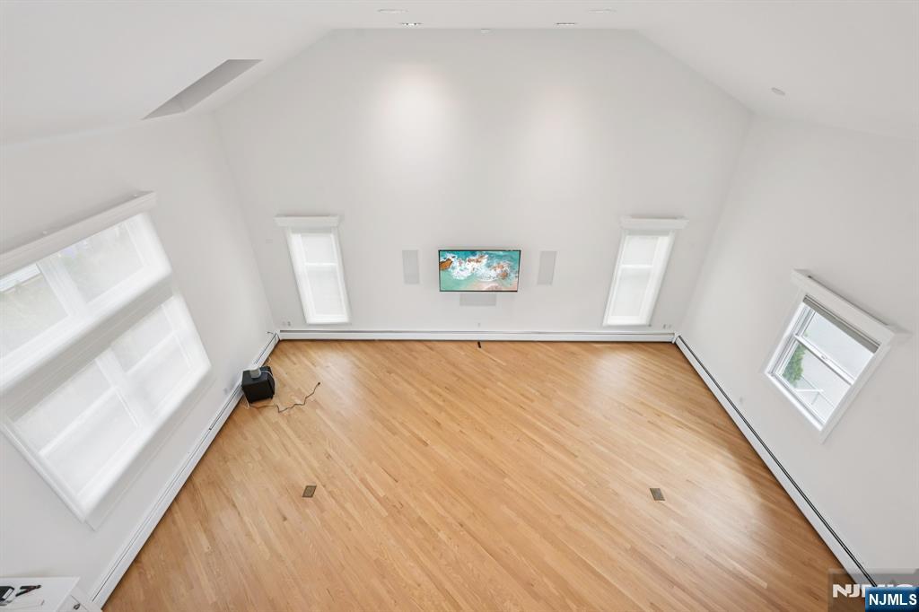 230 High Mountain Road