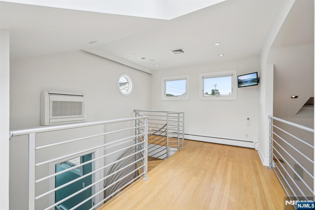 230 High Mountain Road