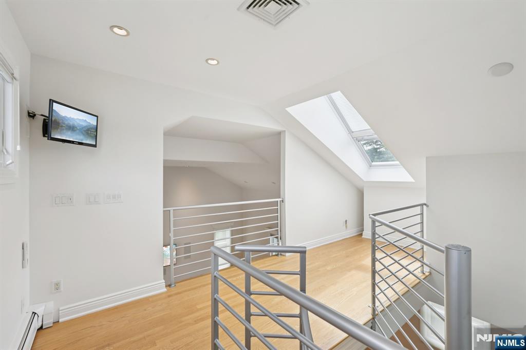 230 High Mountain Road