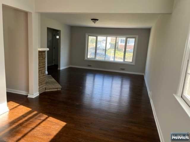 107 Hiawatha Boulevard