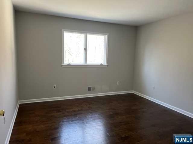 107 Hiawatha Boulevard