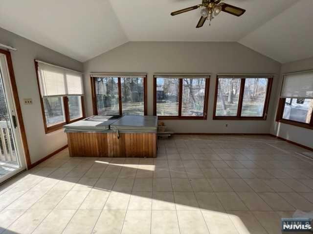 107 Hiawatha Boulevard