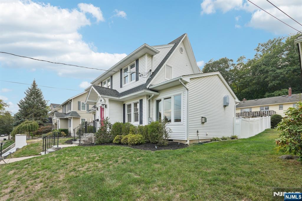 130 Pasadena Place