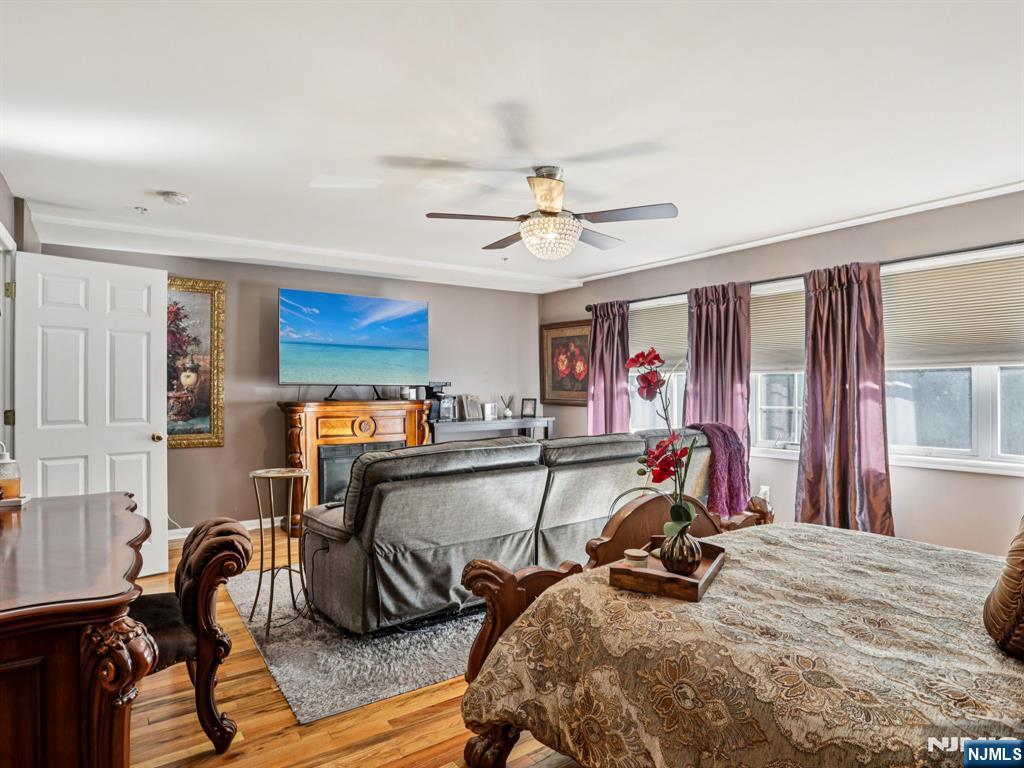 20 Mountain Avenue 9