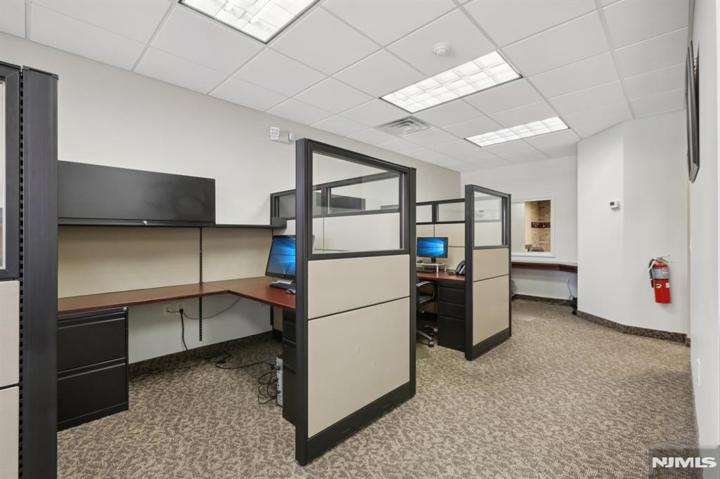 401 Hamburg Turnpike 308