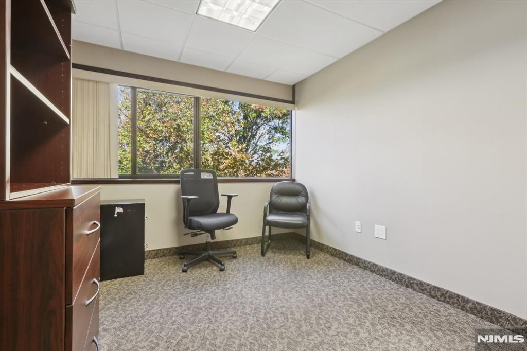 401 Hamburg Turnpike 308