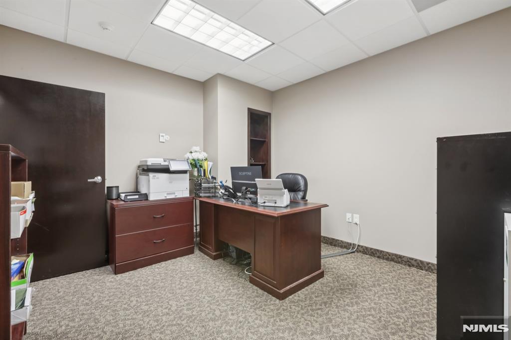 401 Hamburg Turnpike 308