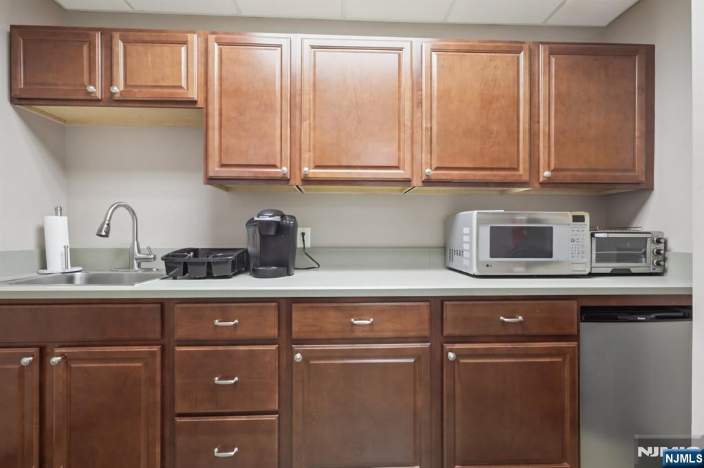 401 Hamburg Turnpike 308