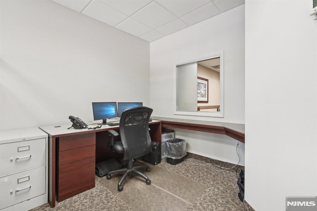 401 Hamburg Turnpike 308