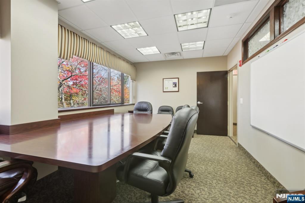 401 Hamburg Turnpike 308