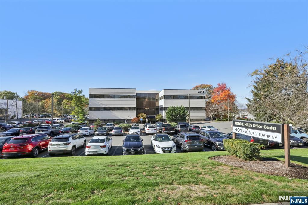 401 Hamburg Turnpike 308